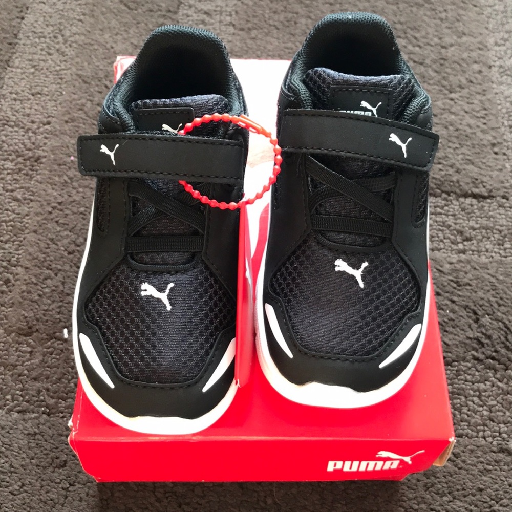 NWT! Puma toddler sneakers